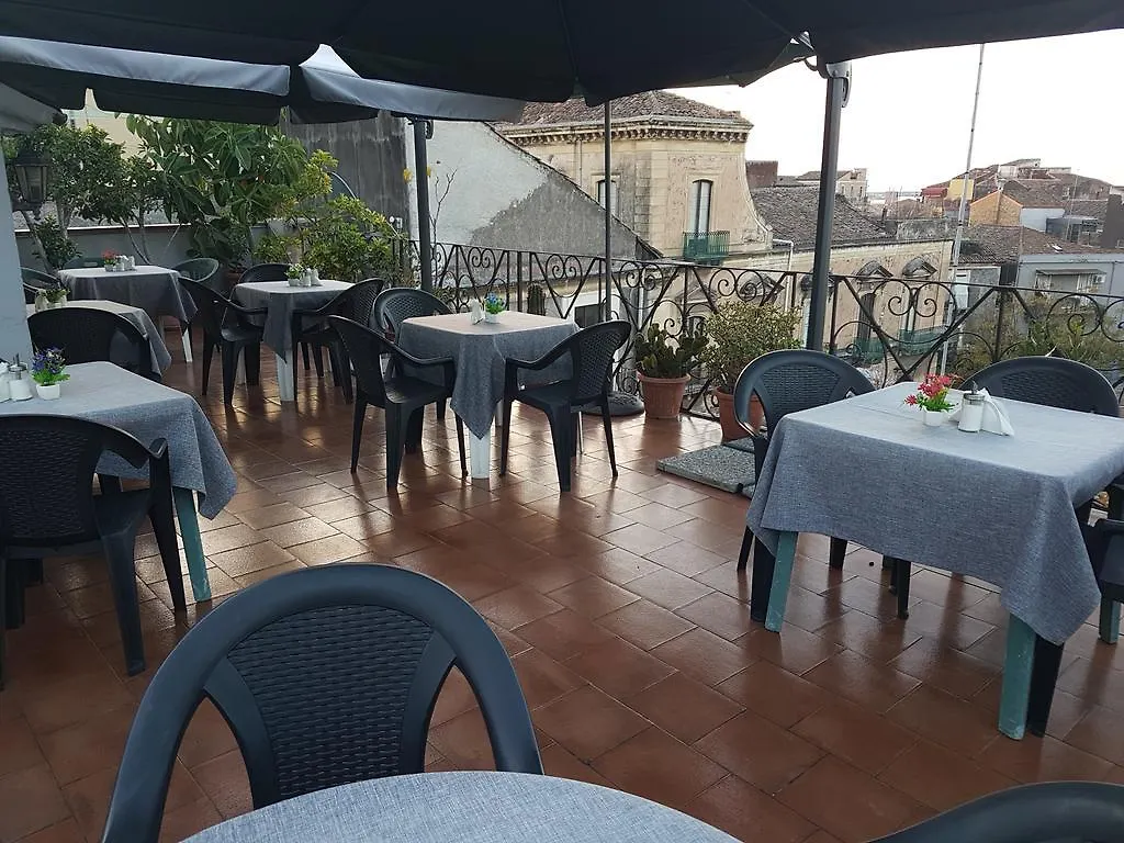 Hotel Biscari Catania 2*,