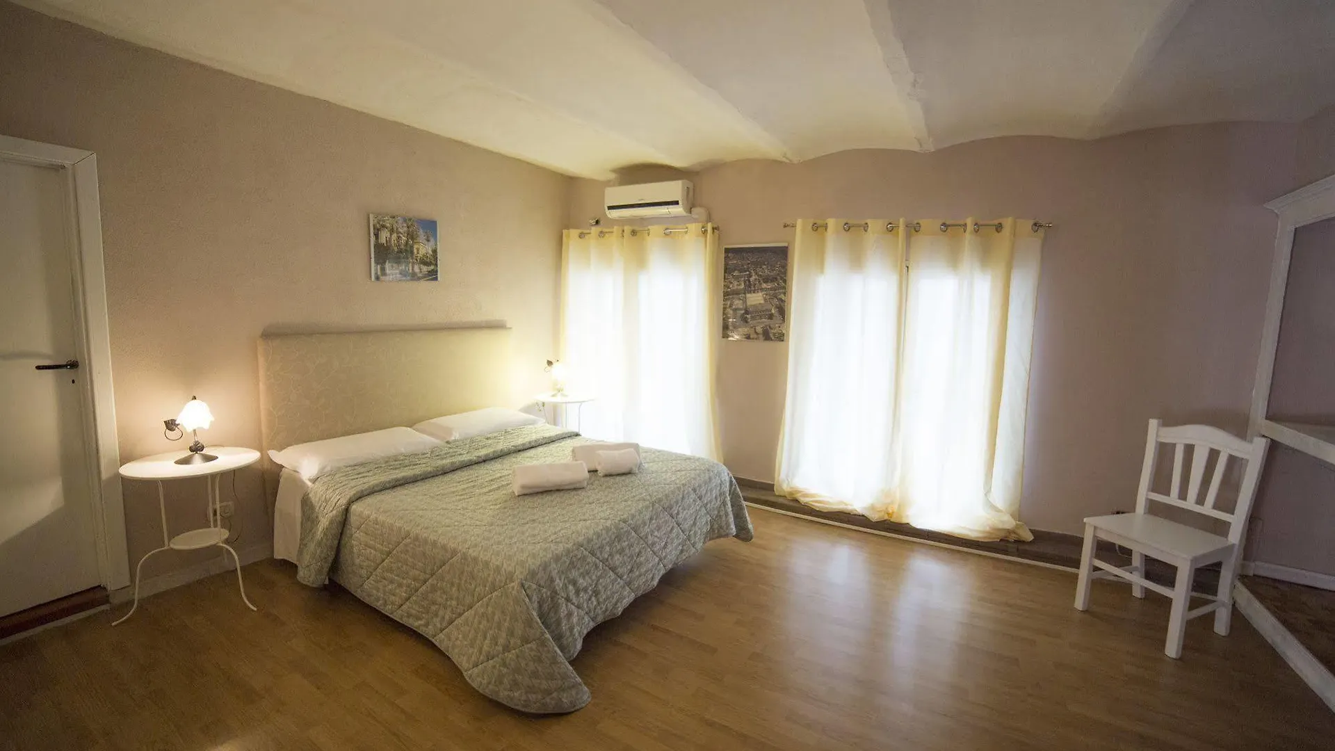 Hotel Biscari Catania 2*,